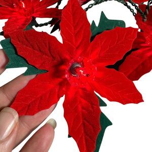 Vintage Velvet Poinsettia Christmas Tulip Reflector Red 10 Light Strand